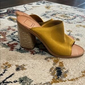 Dolce Vita Mustard Yellow Suede Open-Toe Woven Block Heel Mule